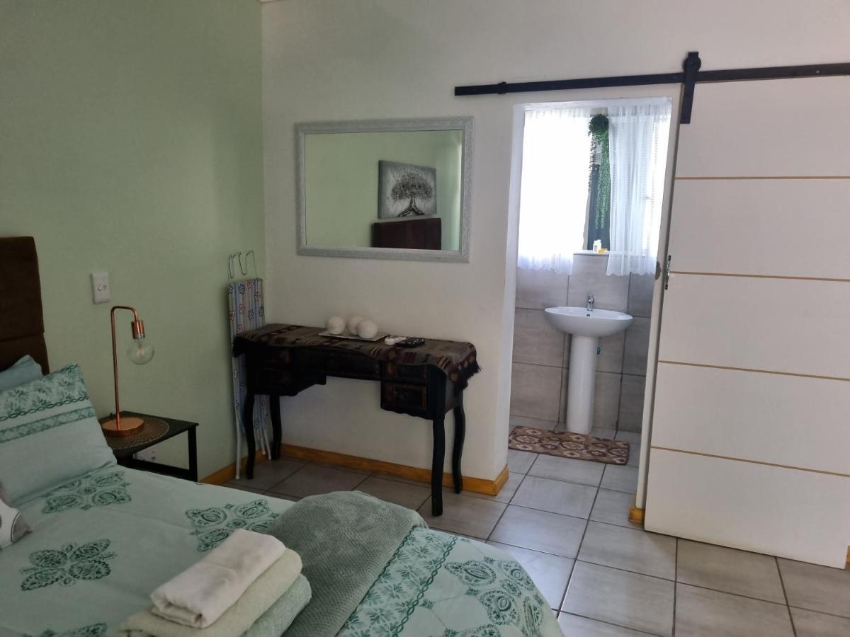 Sondela Bed & Breakfast Aliwal North Ngoại thất bức ảnh