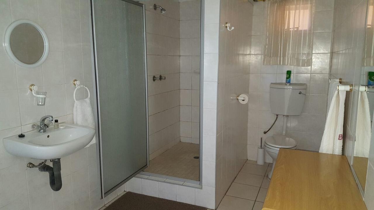 Sondela Bed & Breakfast Aliwal North Ngoại thất bức ảnh