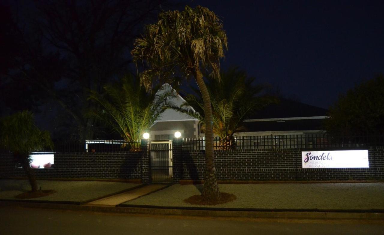 Sondela Bed & Breakfast Aliwal North Ngoại thất bức ảnh